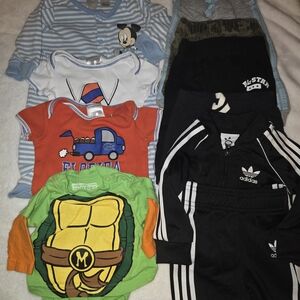 Baby 10 Piece LOT SIZE 0-3 Months